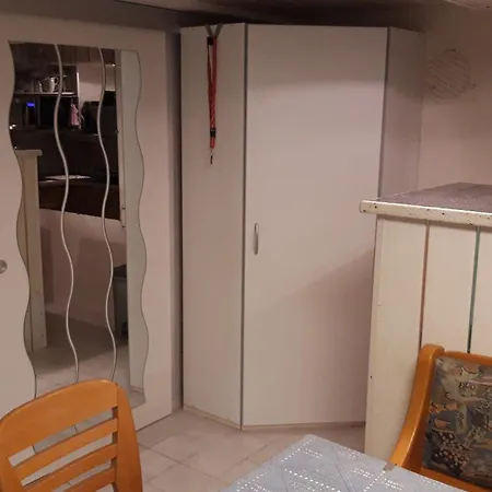 Apartment Gaestezimmer Juelich Mit Kueche